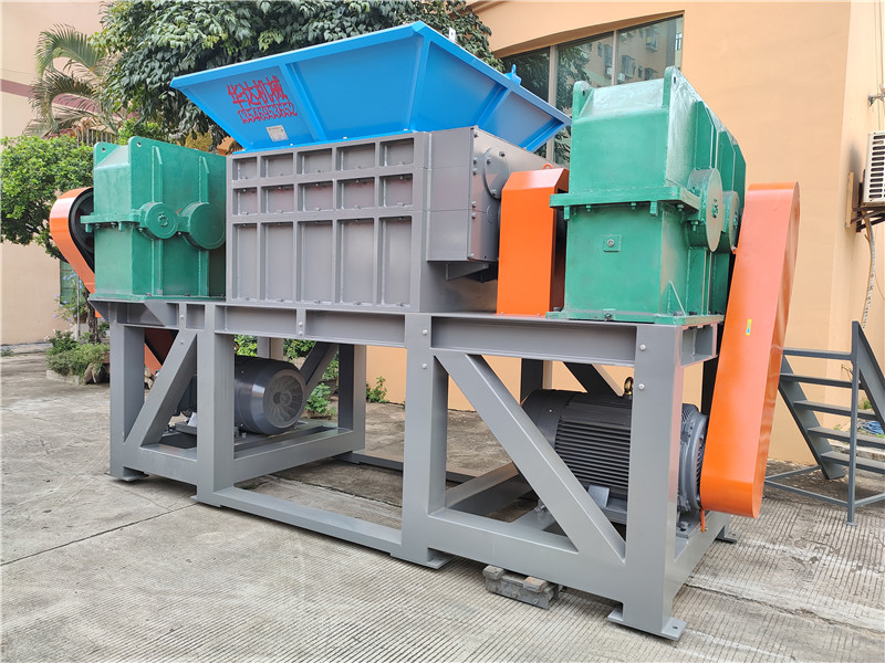 Four axis shredder11bsv