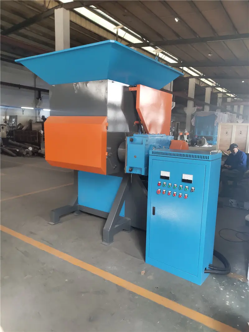 The Application of Single Shaft Shredder: A Game Changer in Plastic Recycling